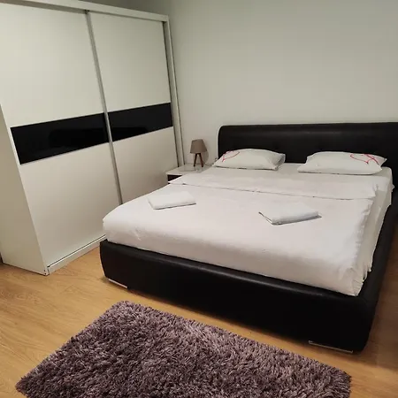 Apartment Dino *